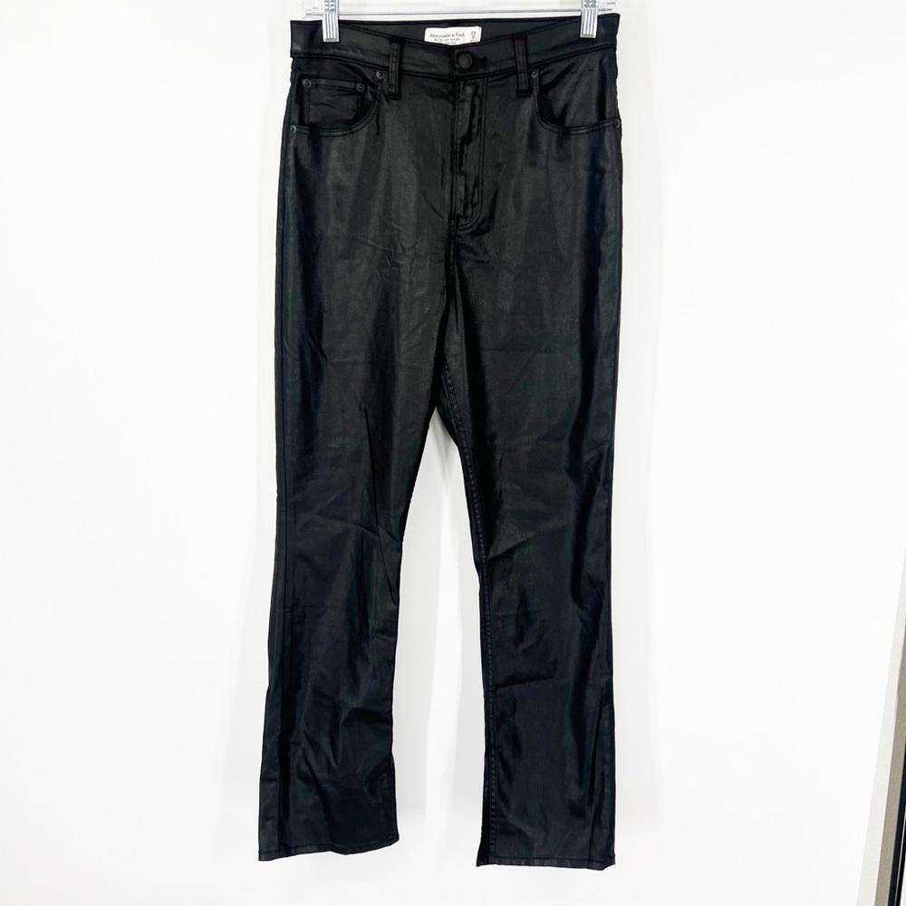 Abercrombie & Fitch Curve Love ‘90s Slim Straight Jeans Ultra High Rise Coated